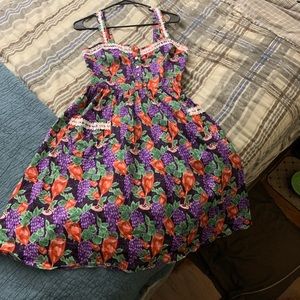 Red wine and grapes dress